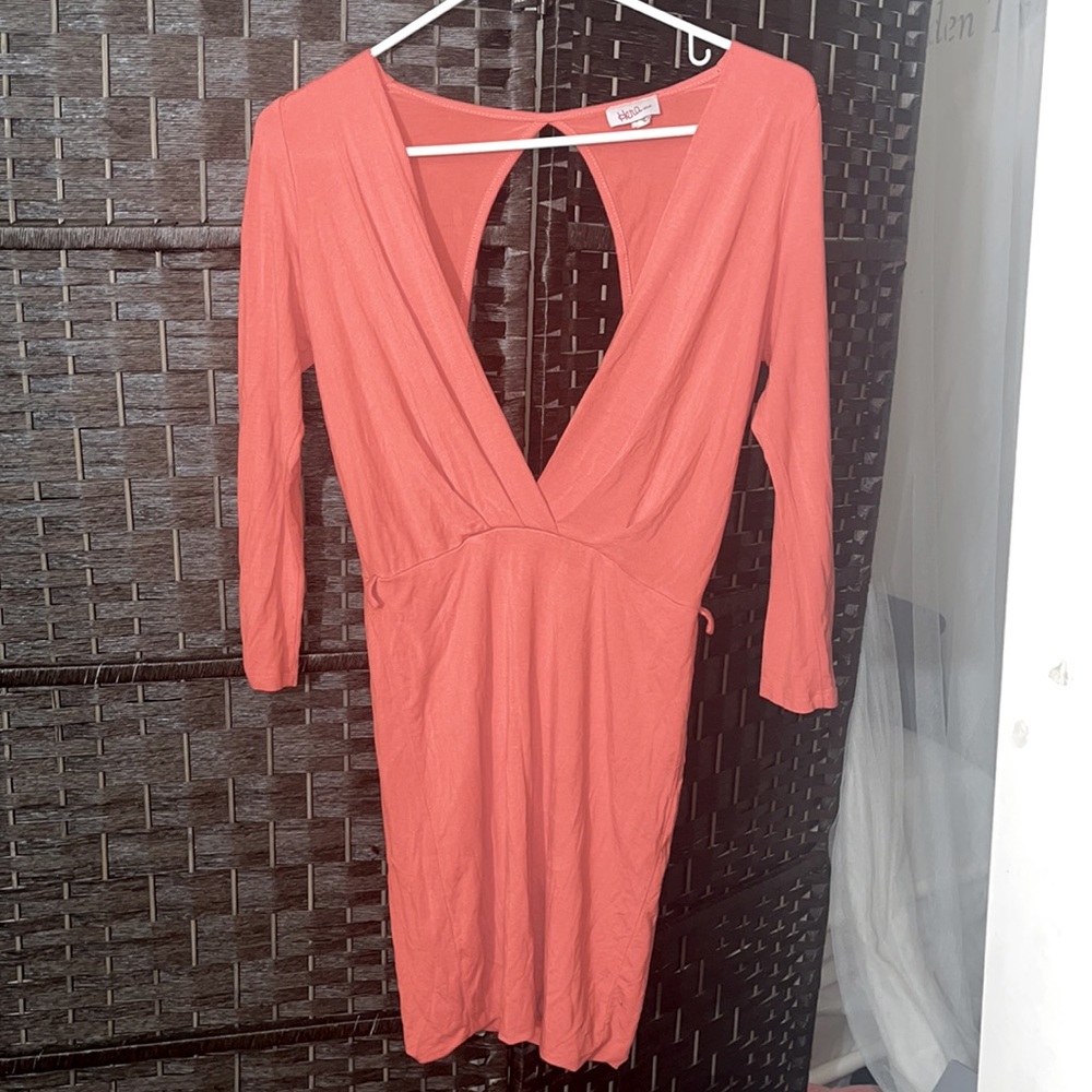 HERA USA Size Small, Peach Colored,, Cut Out Backless Dress.